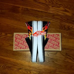 Vans Old Skool Black Slip On Flame Sneaker Shoes Men's size 6 NWT